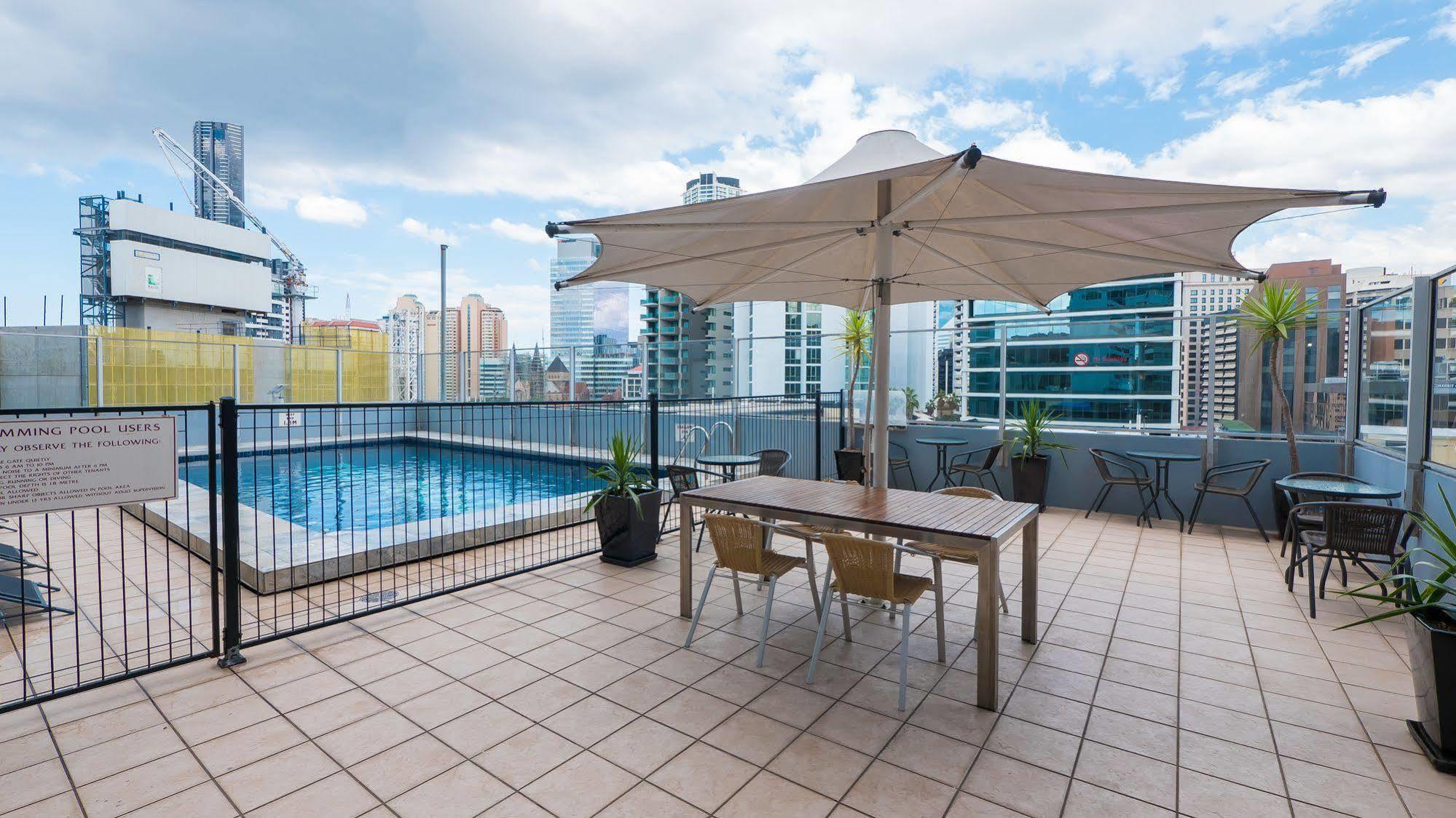 Ridge Apartment Hotel Brisbane Esterno foto